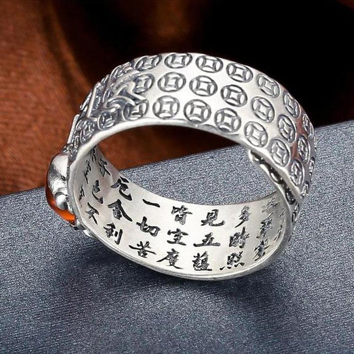 Bague Pixiu en grenat naturel - Bague de richesse Feng Shui - Karma et Moi
