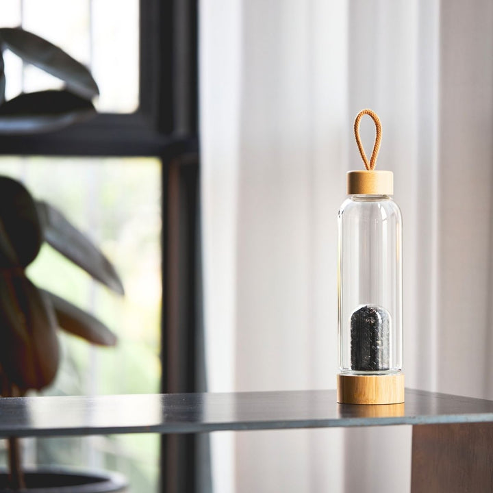 Bouteille d'eau à infusion de cristal - Eau de gemme - Karma et Moi